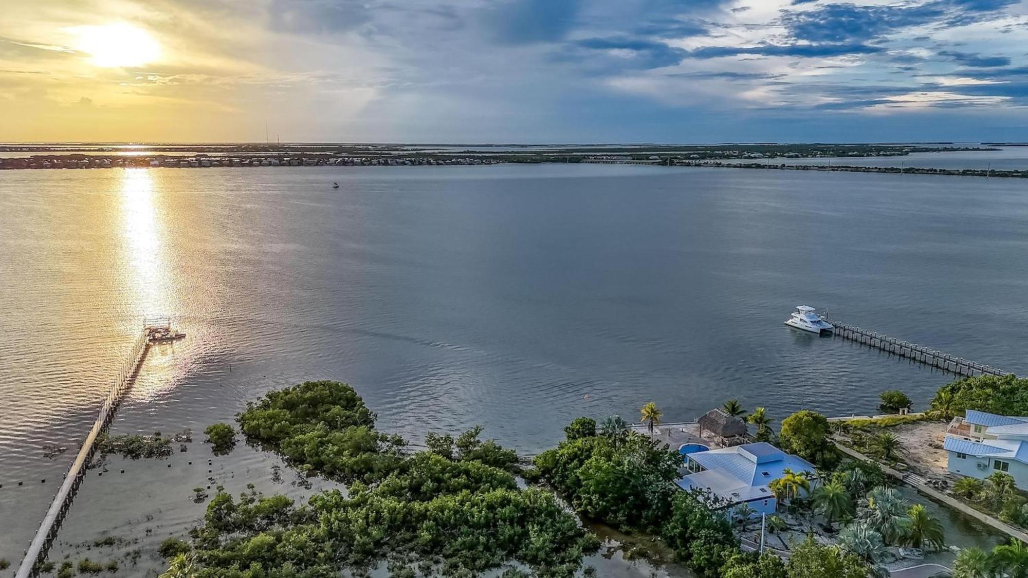 Sunset Retreat Villa Big Pine Key Exterior photo